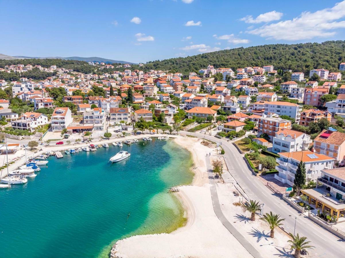Apartment Dory Trogir Exterior photo